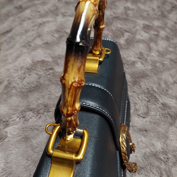 Designer Dionysus style purse NWOT bamboo and bronze trim - Picture 7 of 7